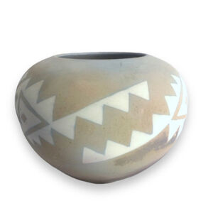 Native American Signed Pottery Bowl White Grey